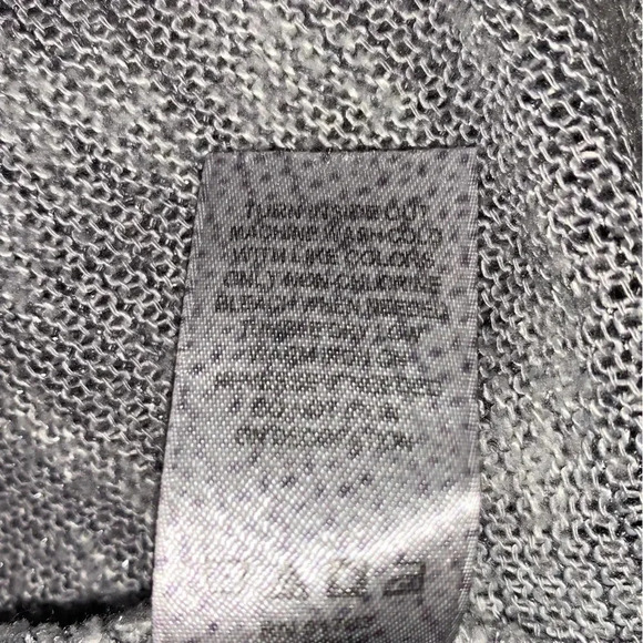 Maurices Space Lightweight Skull Knit Sweater Top Size Medium Gray *minor Flaw - Picture 7 of 7